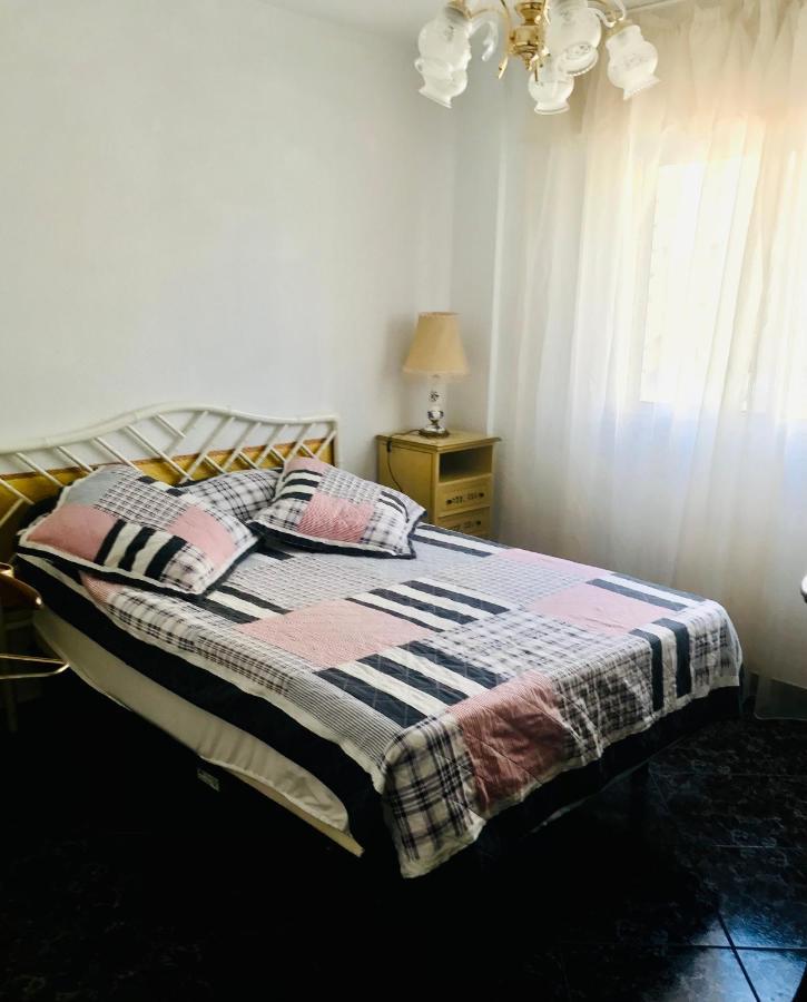 Piso Аликанте Екстериор снимка
